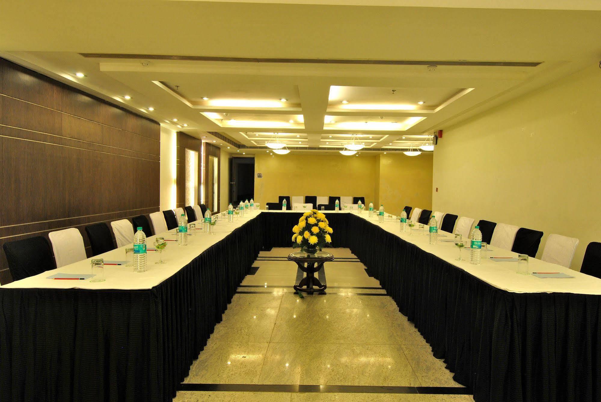 The Habitare Gurgaon Hotel Eksteriør billede